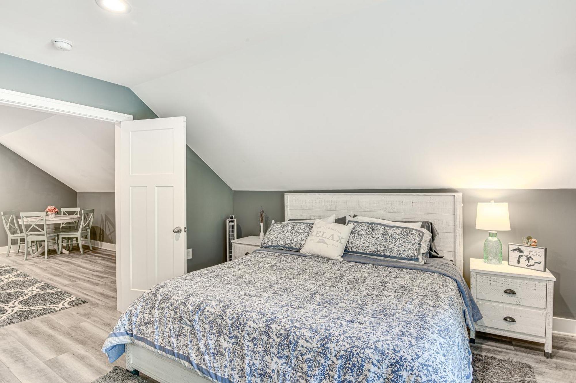Benton Harbor Apt With Balcony And Shared Fire Pit Exteriér fotografie