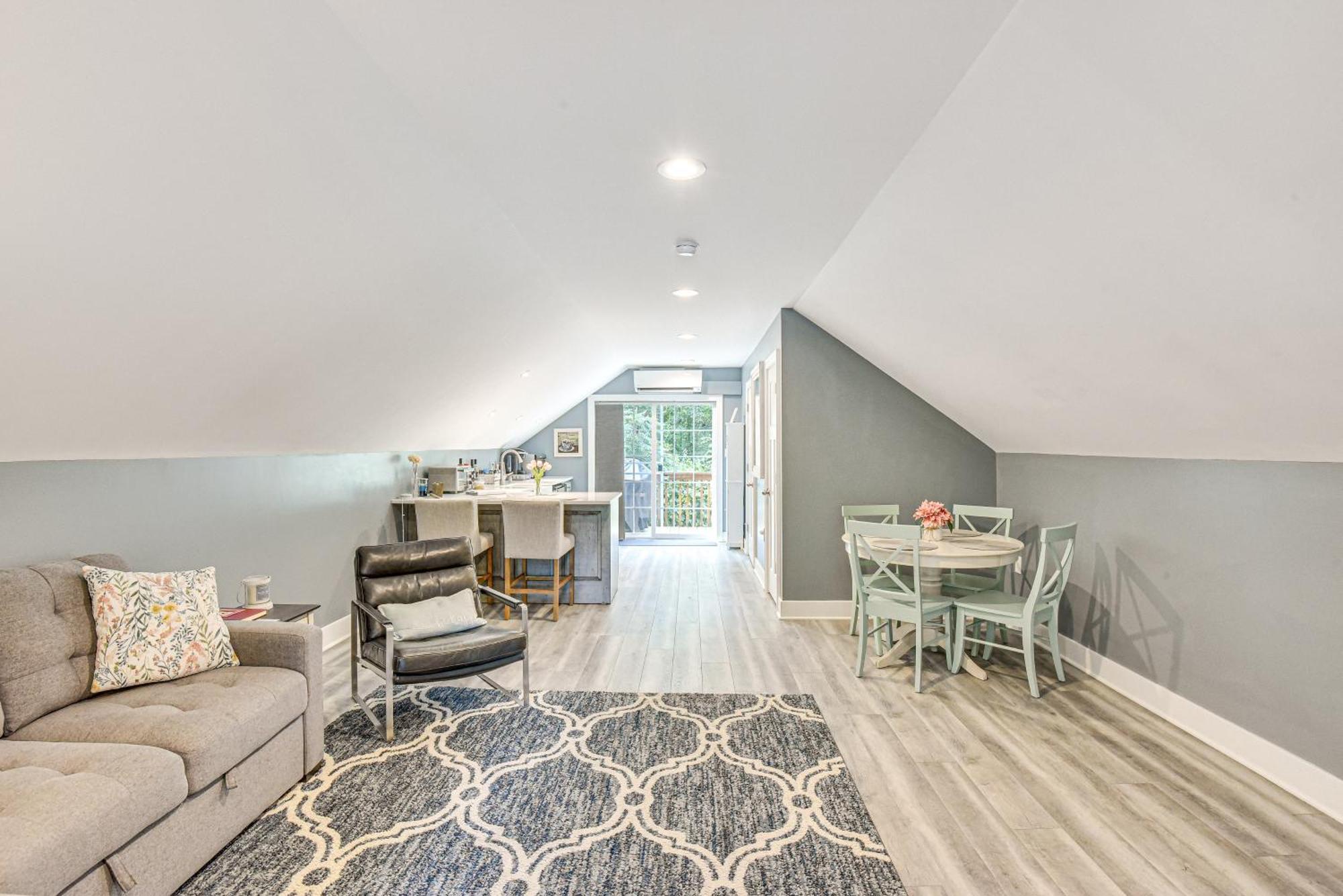 Benton Harbor Apt With Balcony And Shared Fire Pit Exteriér fotografie